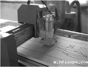 木门表面雕花加工示意图