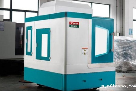 哪些因素会影响数控雕铣机的价格？