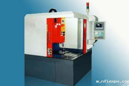 数控雕铣机